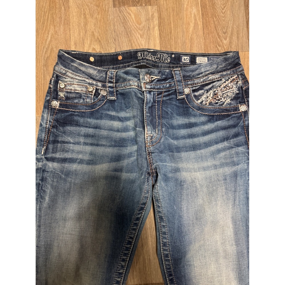 Miss Me Signature Slim Bootcut Embellished Jeans Medium Wash Size 30 Rhinestone - Picture 8 of 11
